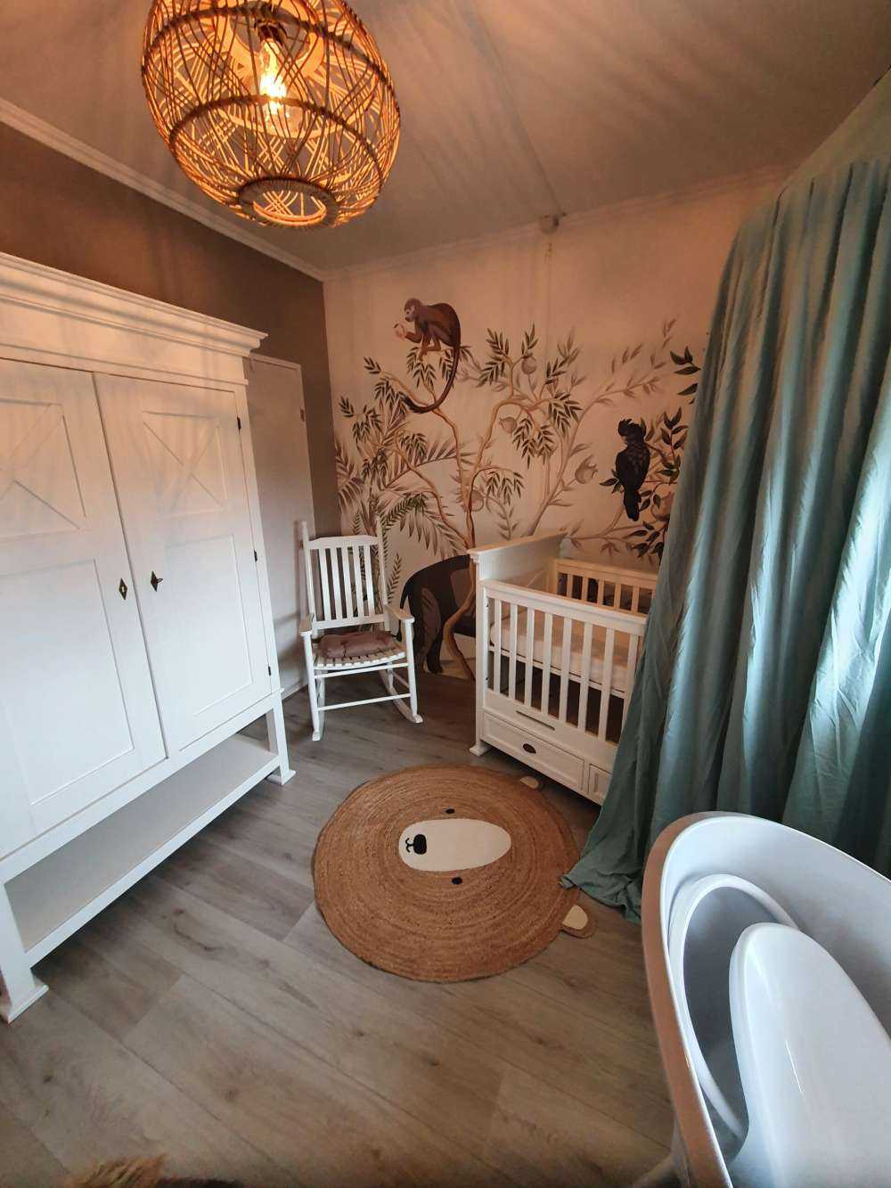 Getekende dieren in de jungle