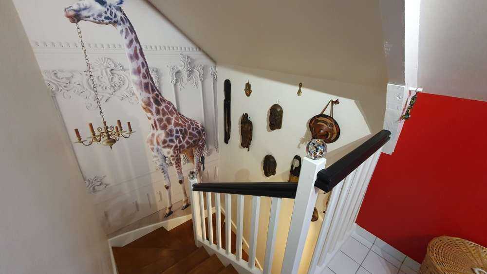 Giraffe met kandelaar