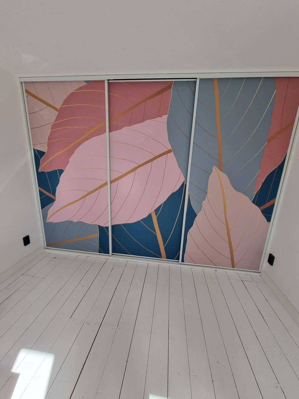 Tropische bladeren met goud