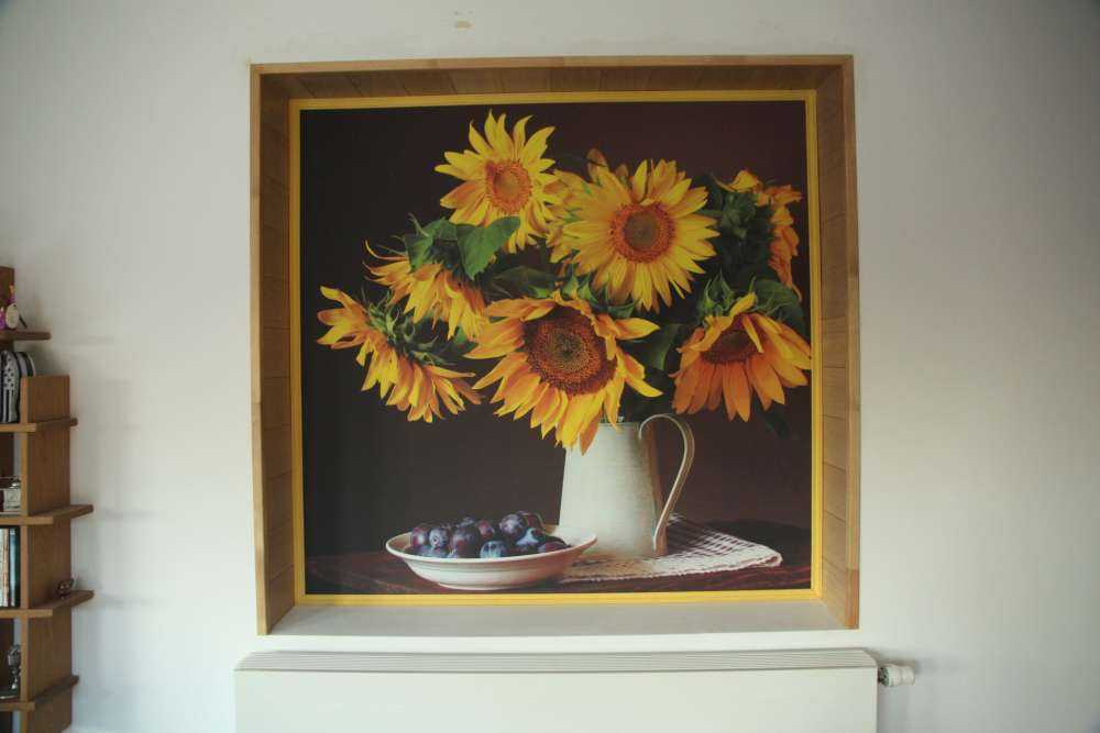 Zonnebloemen en bessen