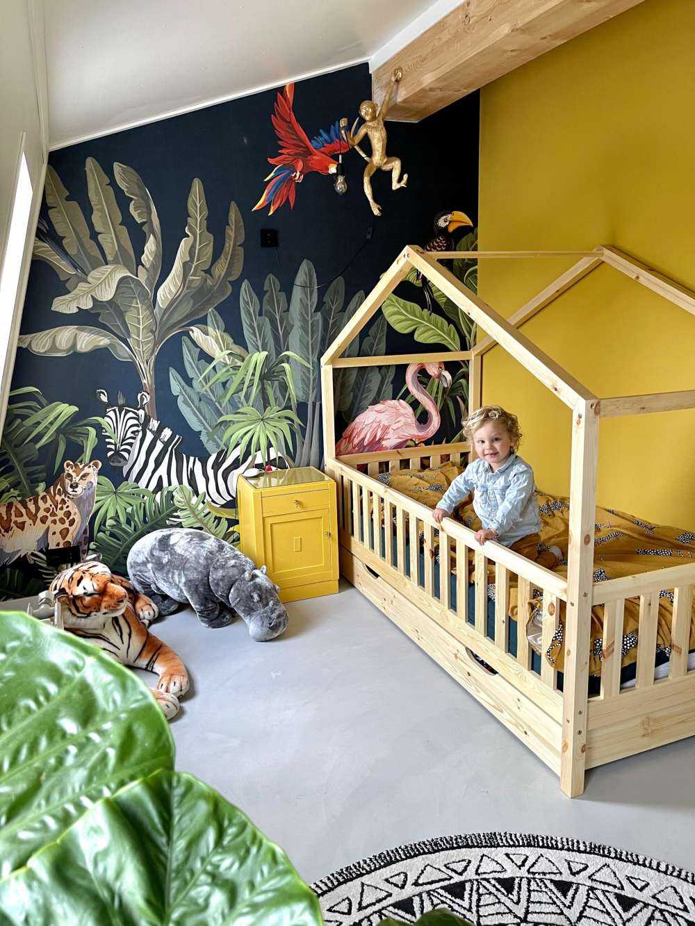Gekleurde jungle dieren