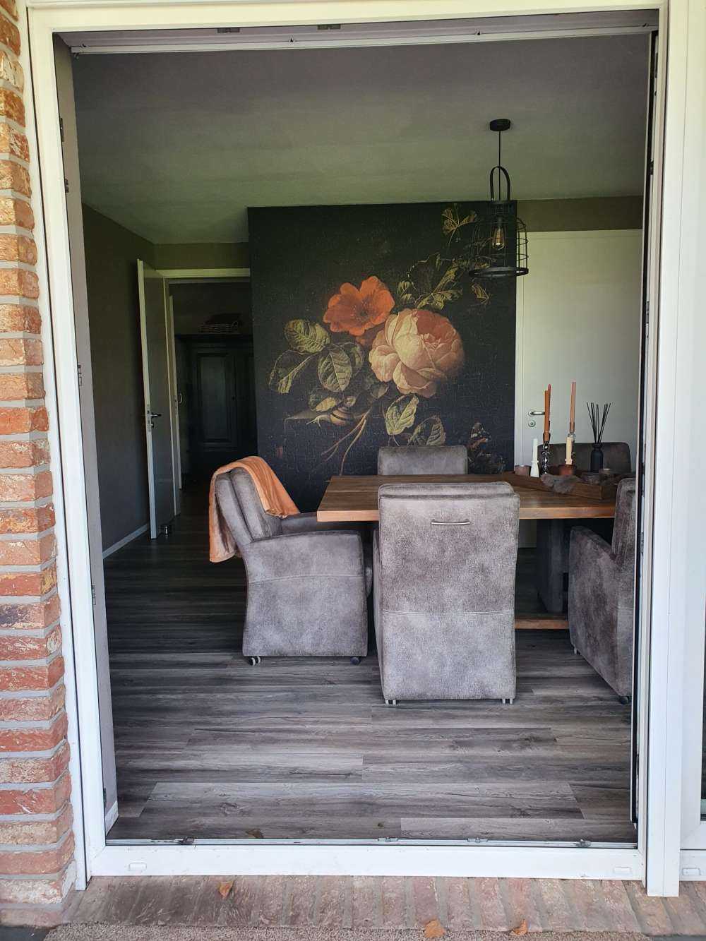Stilleven met rozen