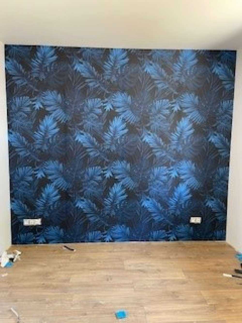 Blauwe tropische bladeren