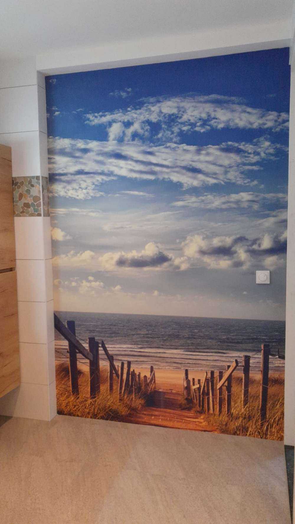 Strand en wolken