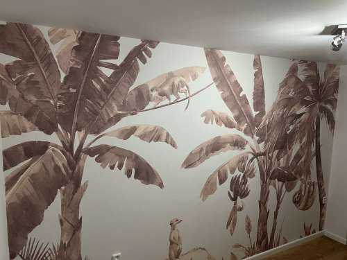 Kleine jungle dieren in taupe