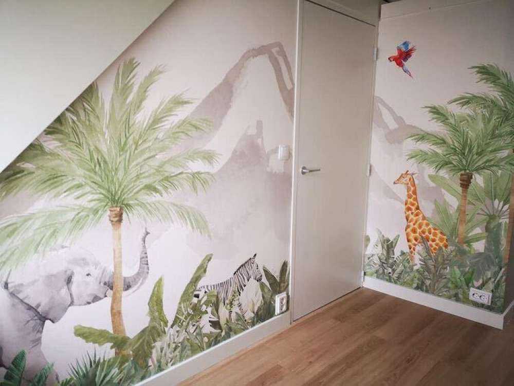 Dieren en palmbomen