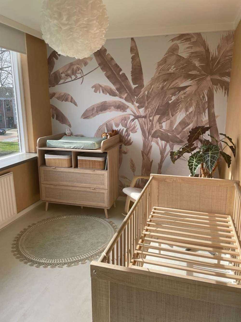Kleine jungle dieren in taupe