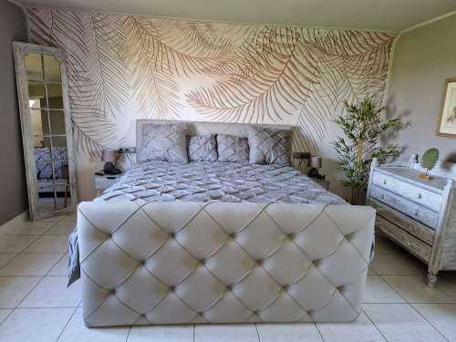Beige gekleurde palmbladeren