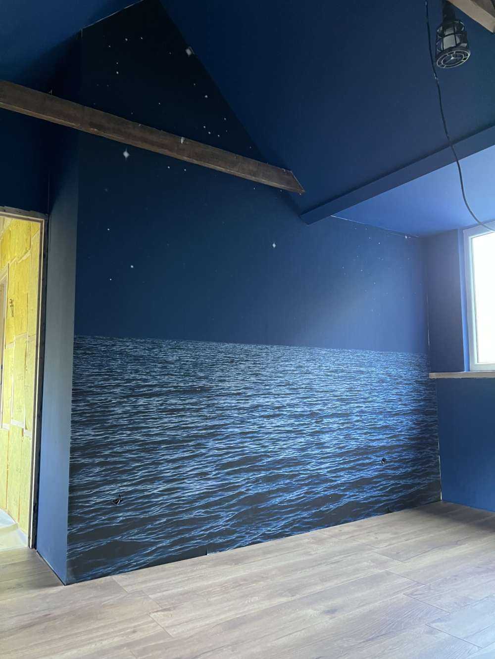 Sterrenhemel boven de zee