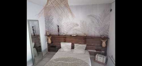 Beige gekleurde palmbladeren