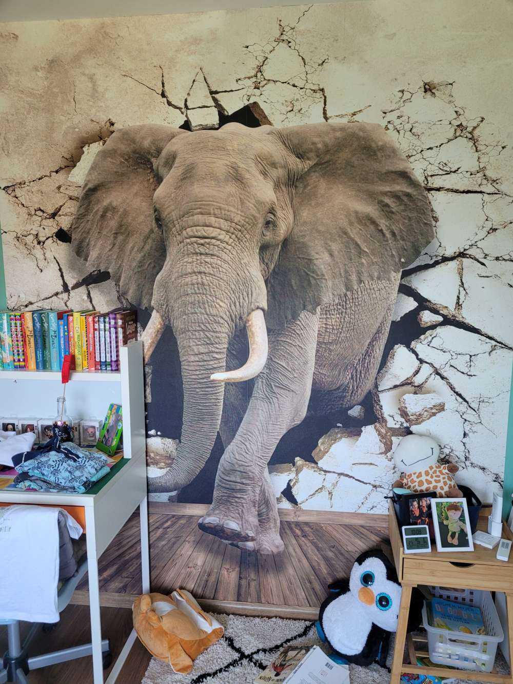 Grote olifant uit de muur