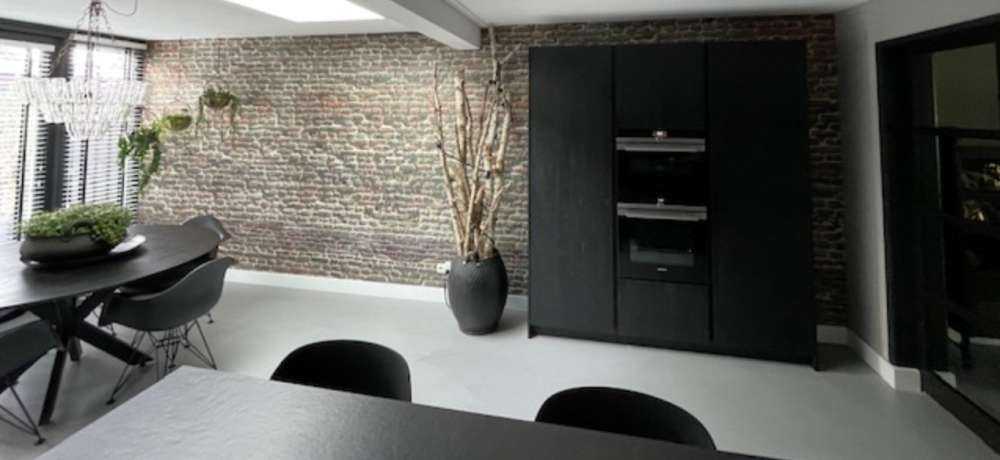 Muur van oude bakstenen