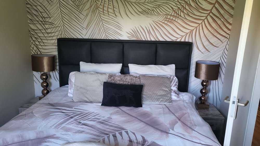 Beige gekleurde palmbladeren