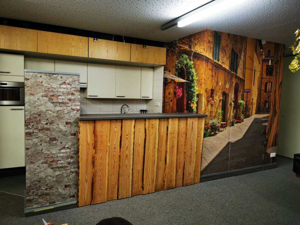 Terrassen in oud straatje