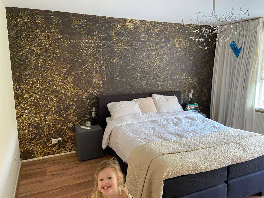 Gouden oplichtende structuur