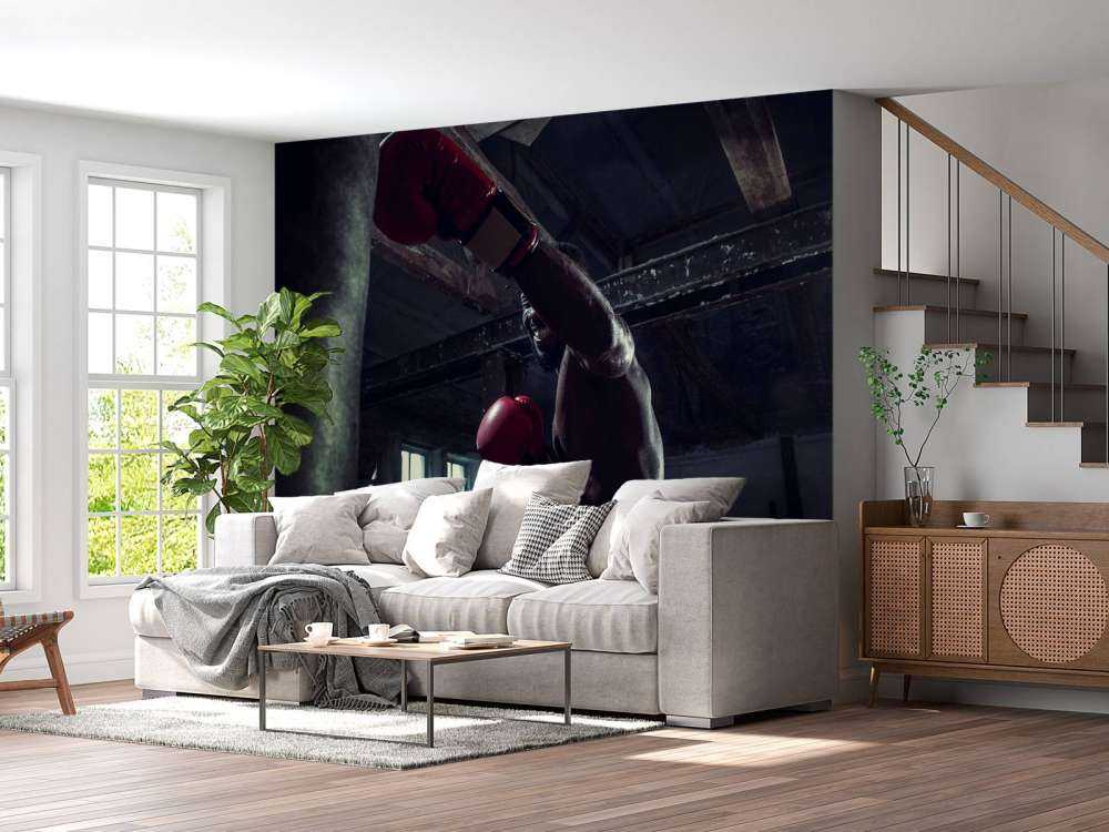 Vechtsport training in een donkere ruimte