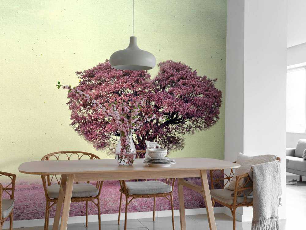 Roze hartvormige boom