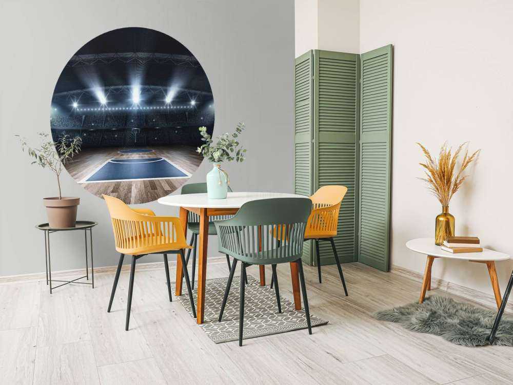 Basketbal arena met een houten vloer