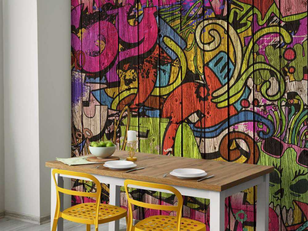 Straat graffiti op oud hout