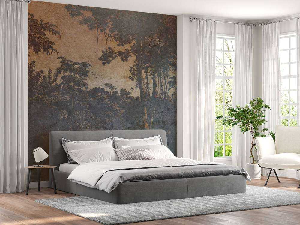 Verweerd oerwoud in schemerlicht