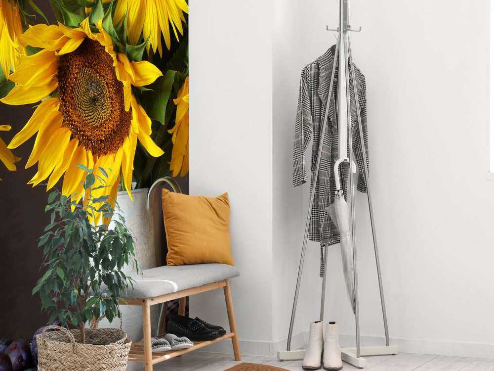 Zonnebloemen en bessen