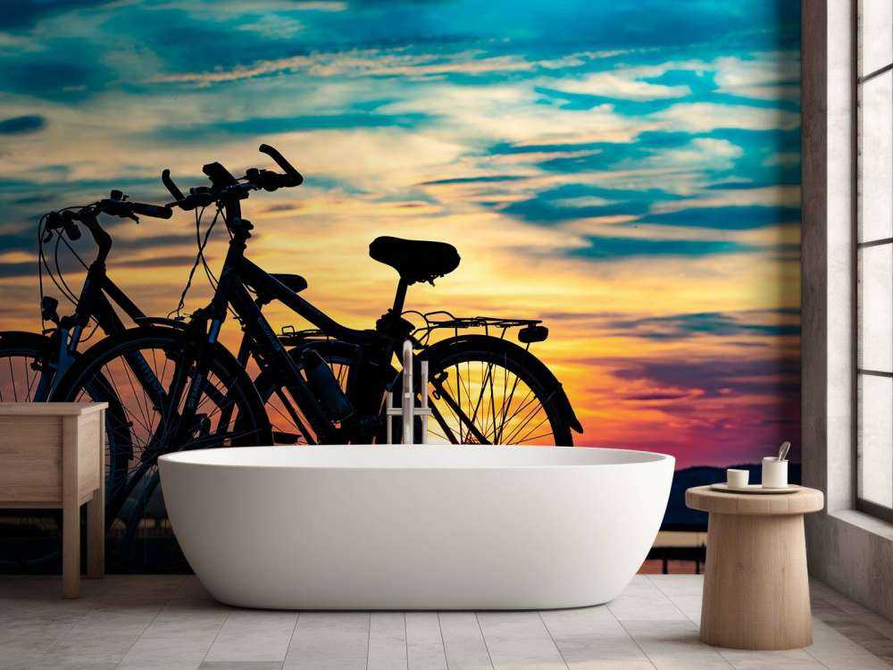 Fietsen bij zonsondergang