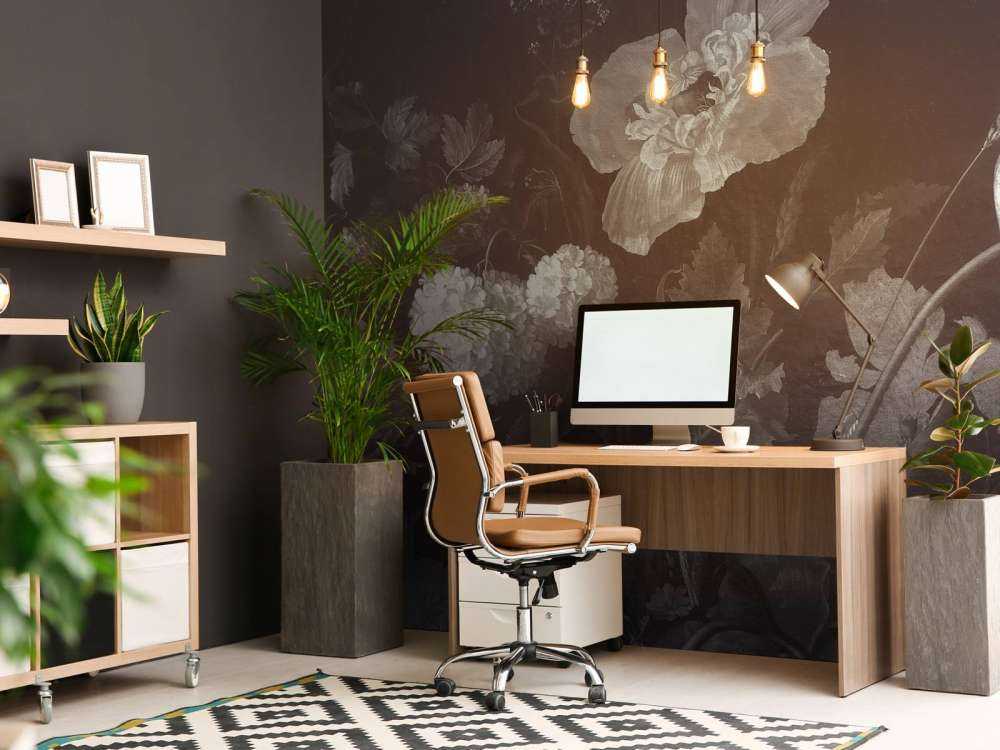 Baroque bloemen stilleven - dark sepia