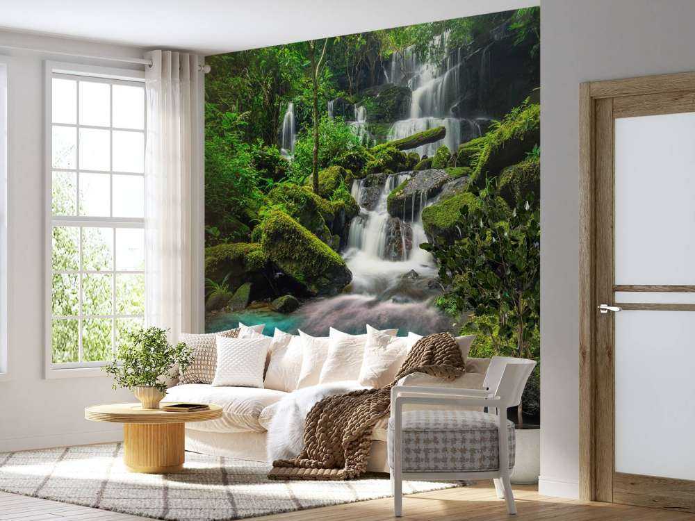 Waterval in een jungle