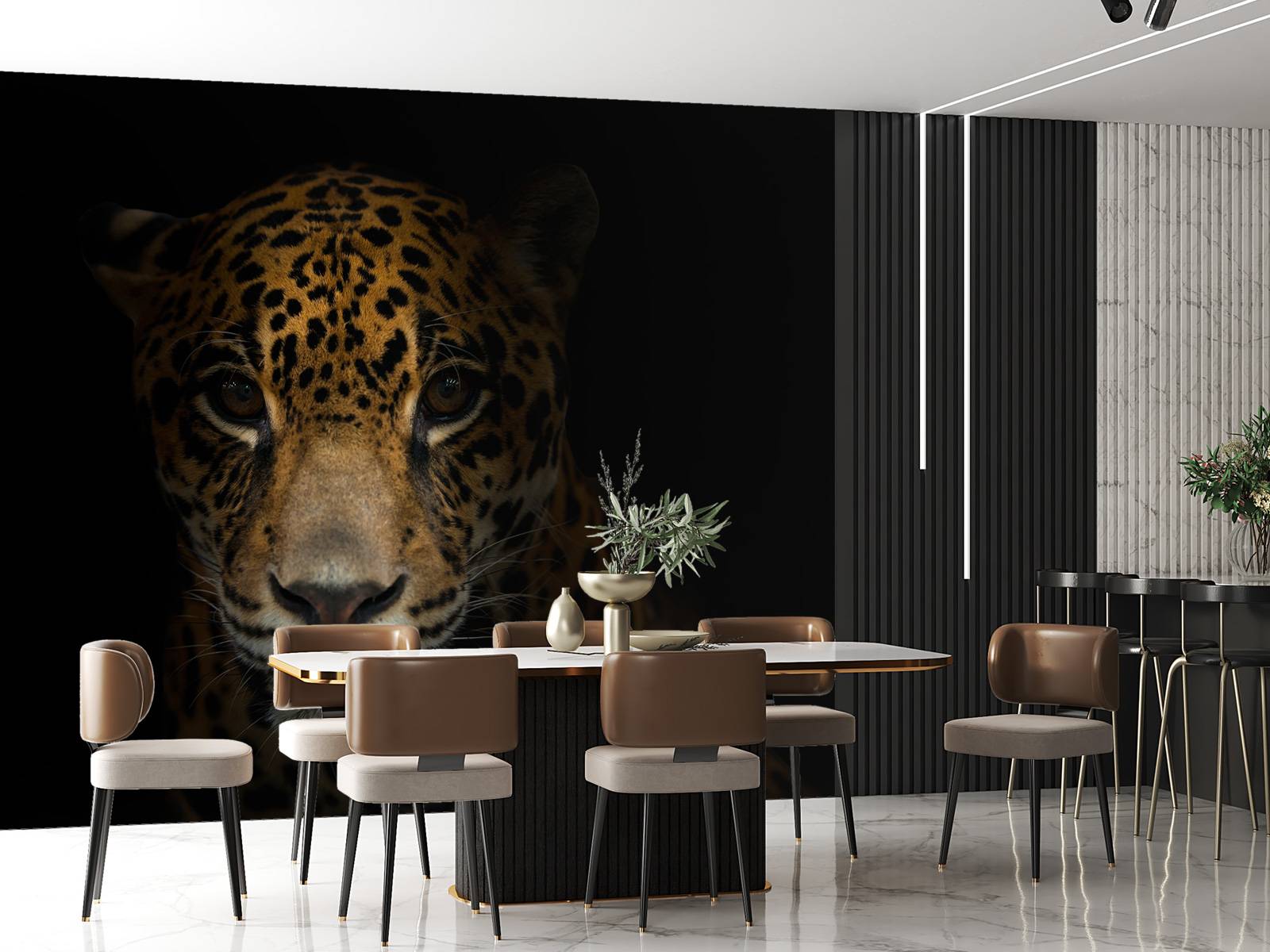 Jaguar met een donkere achtergrond