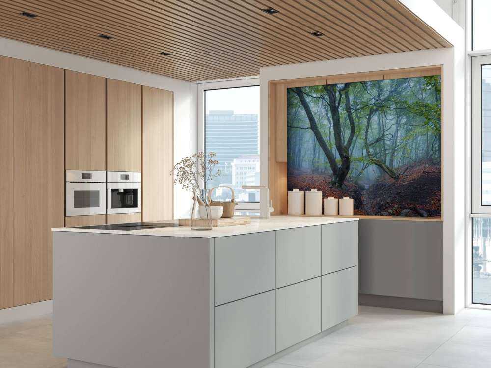 Schuin groeiende bomen