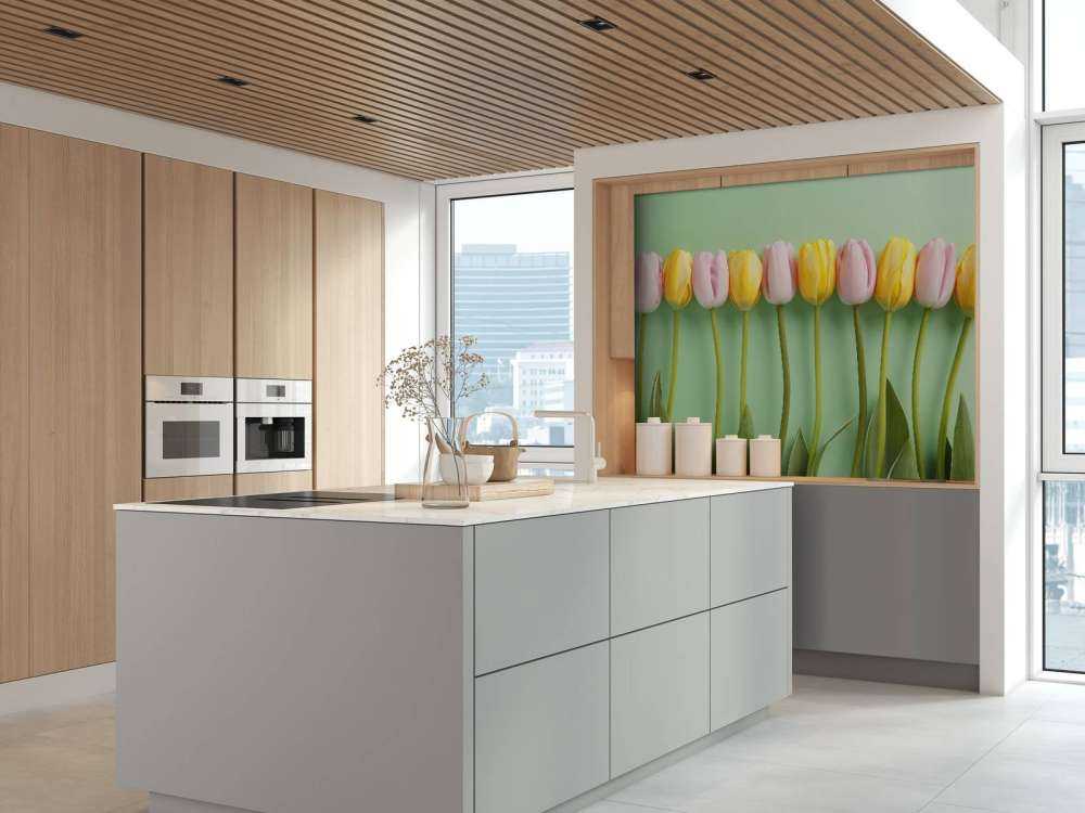 Tulpen op mintgroene achtergrond