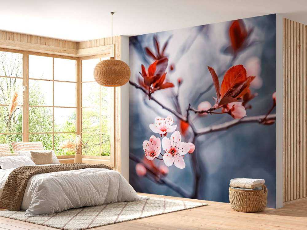 Kersenbloesem met roodbruine blaadjes