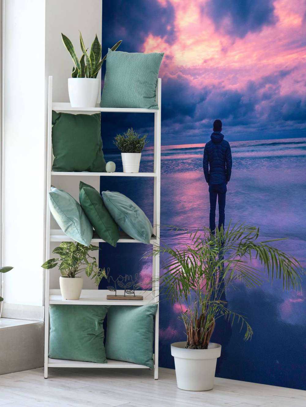 Paarse schemering aan stille kust