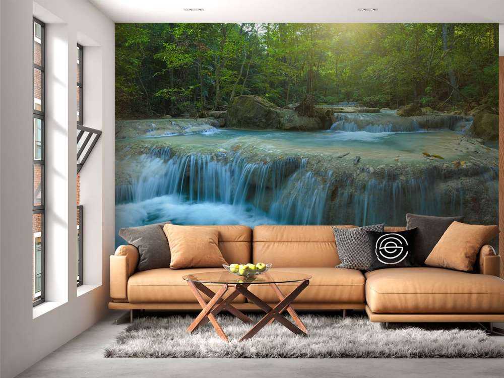 Mooie diepe waterval