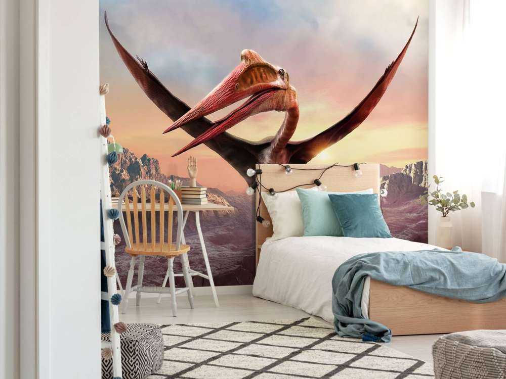 Quetzalcoatlus vliegend over bergen