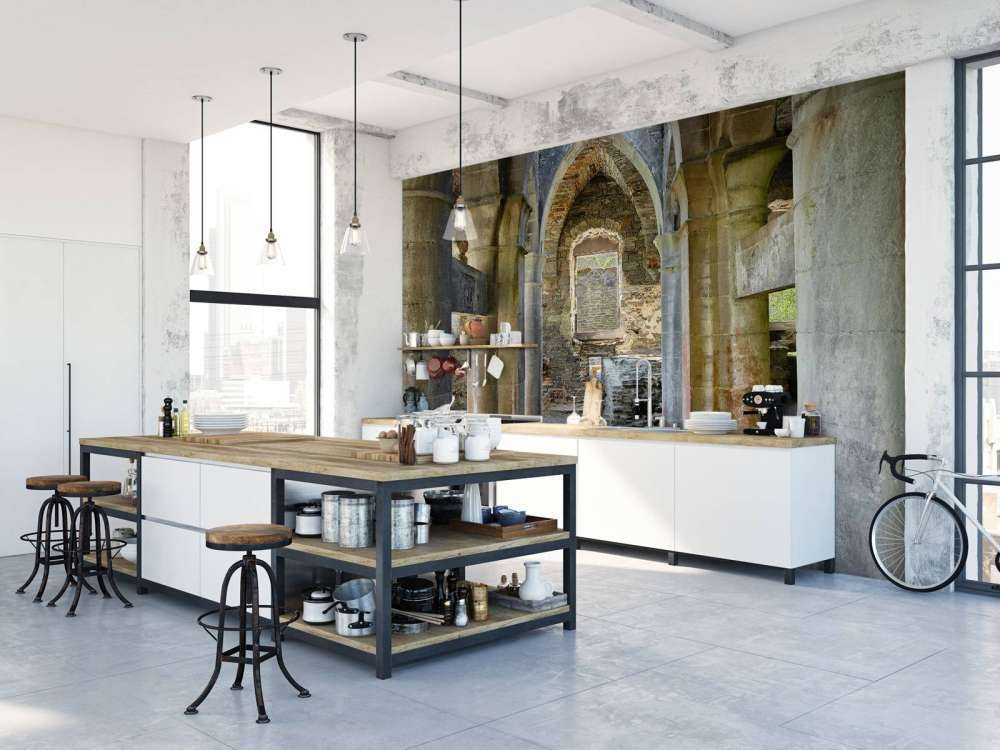 Verlaten gebouw met bogen