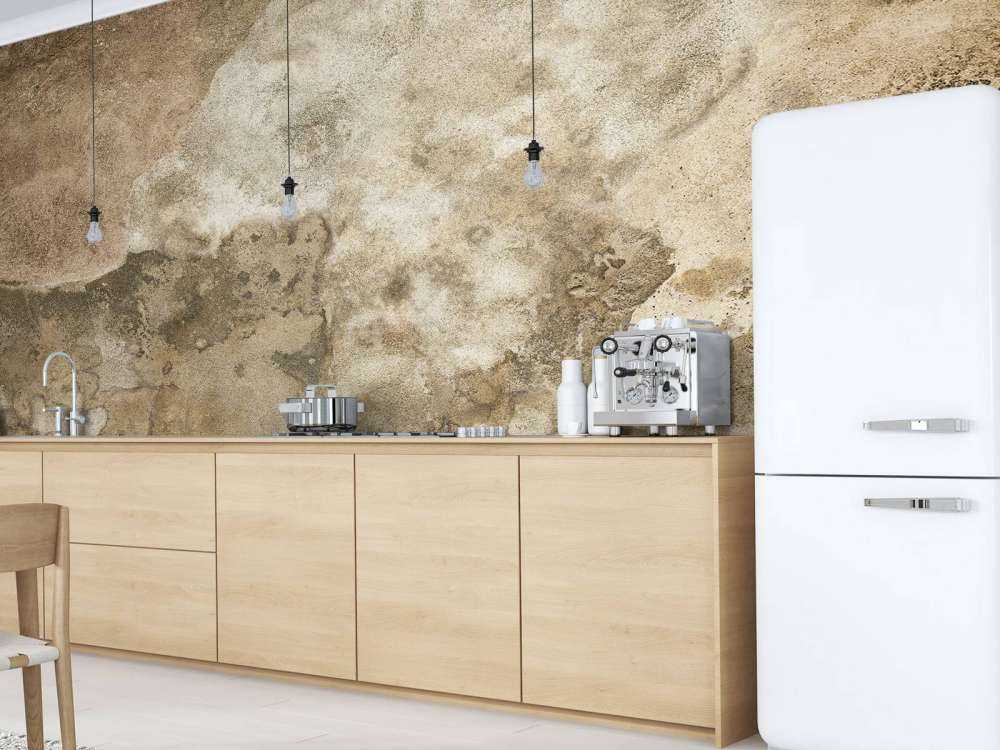 Gelaagde betonnen muur