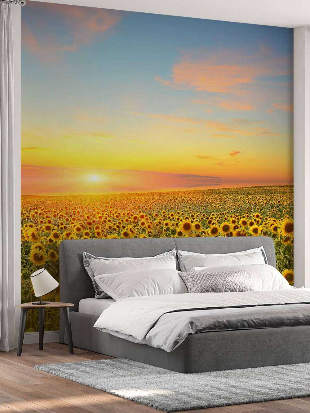 Zonnebloemen bij zonsondergang