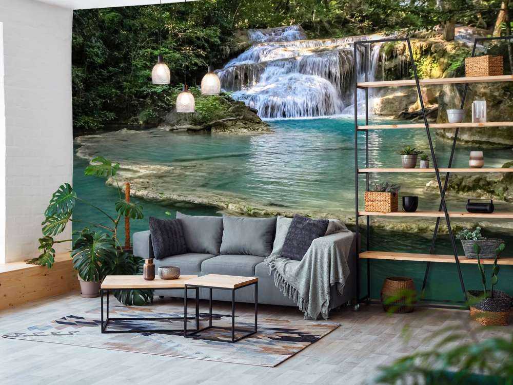 Vissen bij een waterval