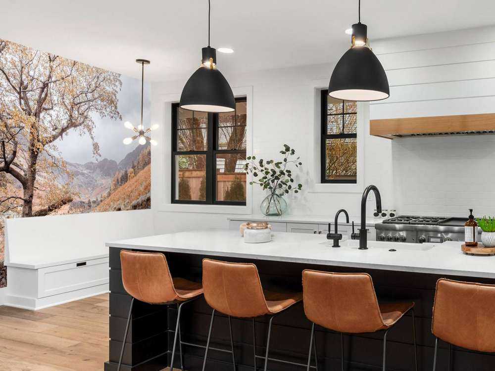 Pad tussen de bergen