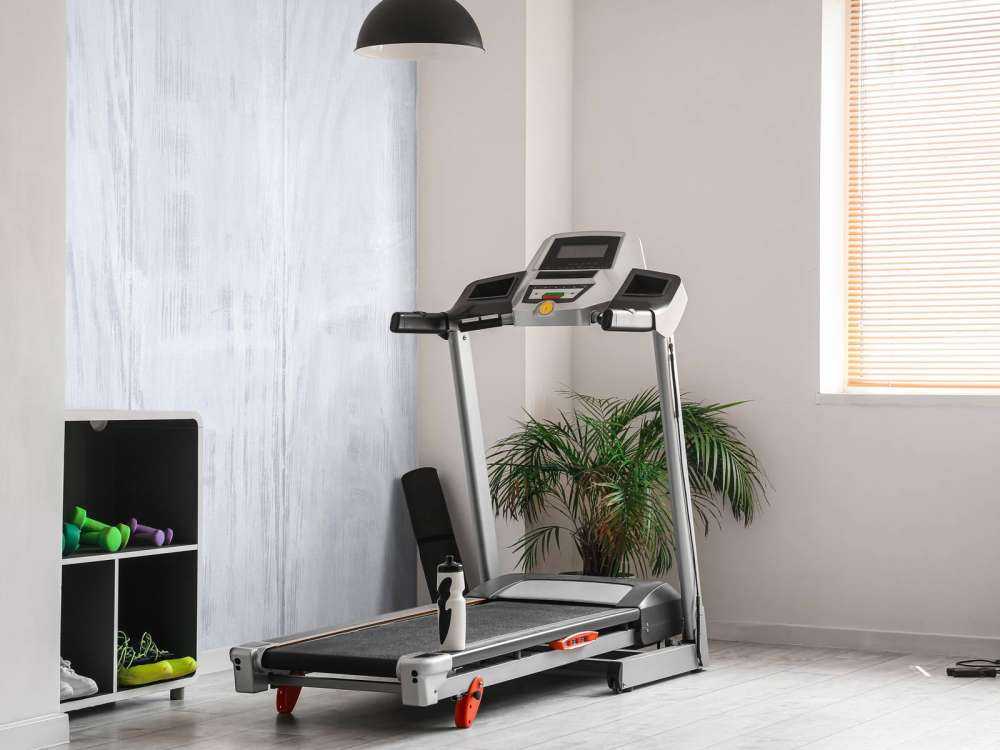 Verticale witte houten planken