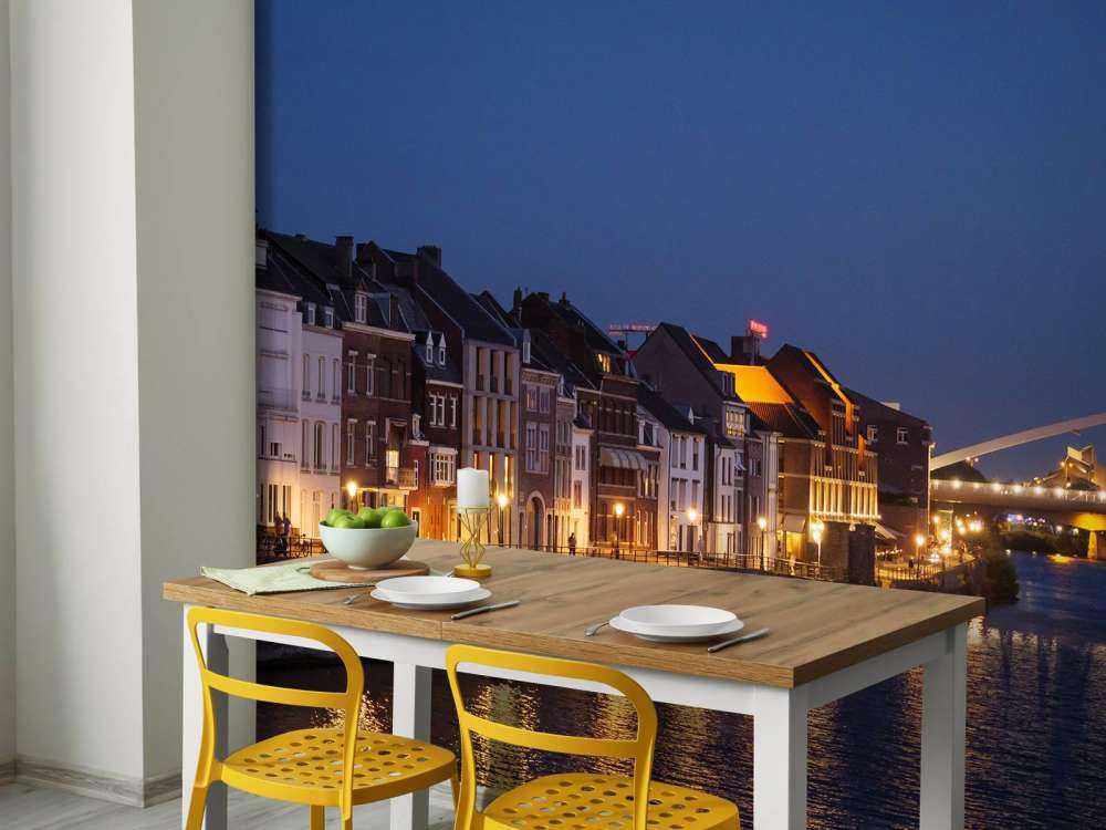 De Hoge Brug in de avond