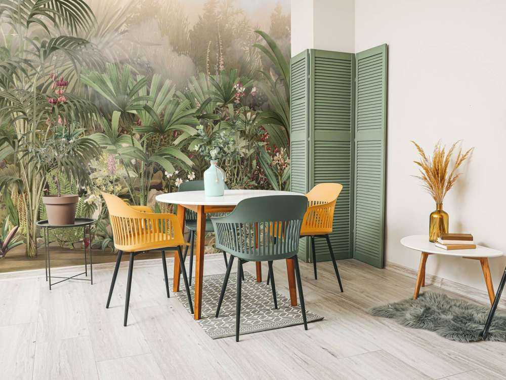 Morning in the Tropical Garden Green