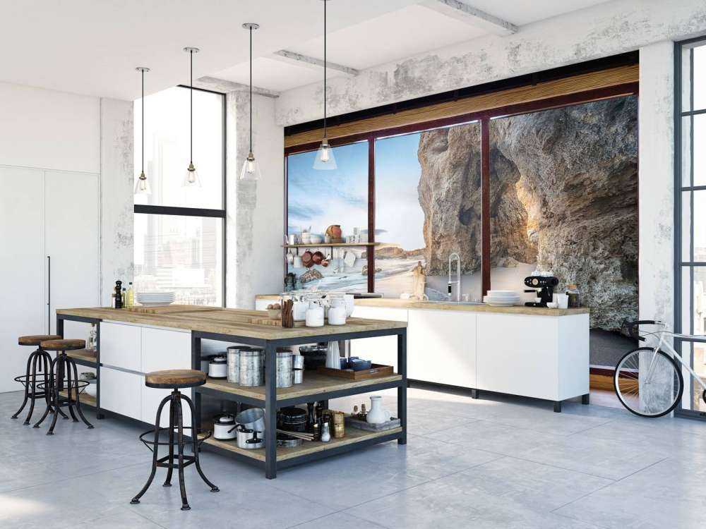 Zeezicht met rotsachtige inham