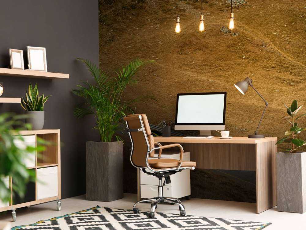 Audi R8 op eenzame bergweg