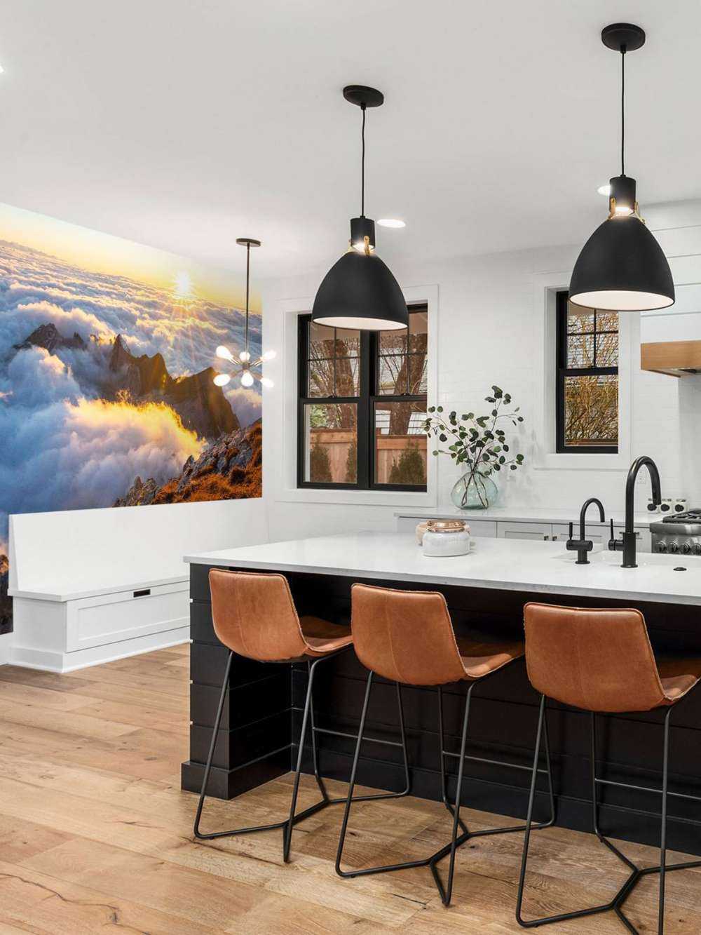 Zonlicht boven wolkenzee