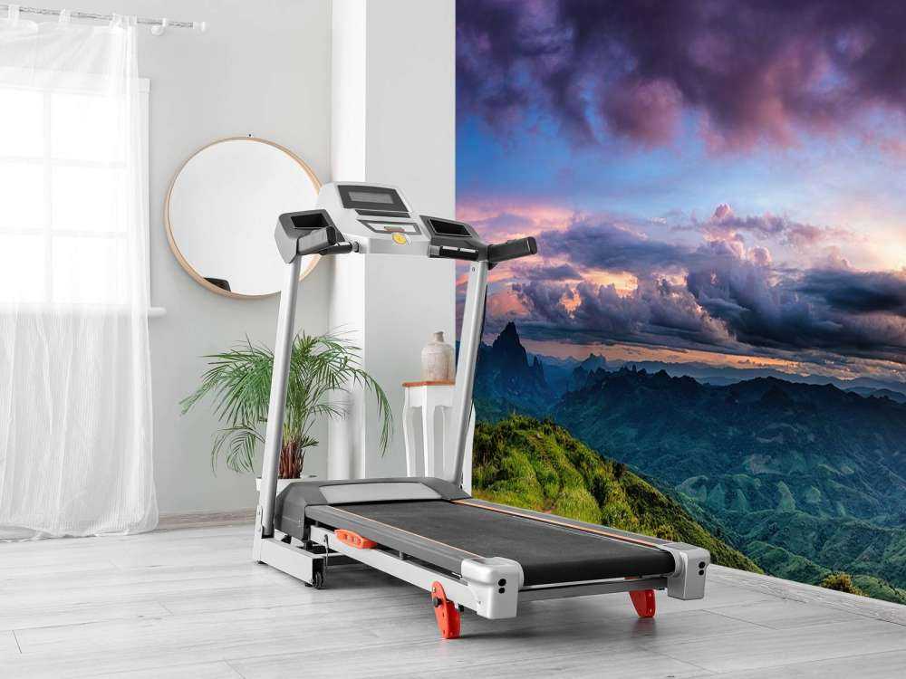 Zonsondergang over een berg