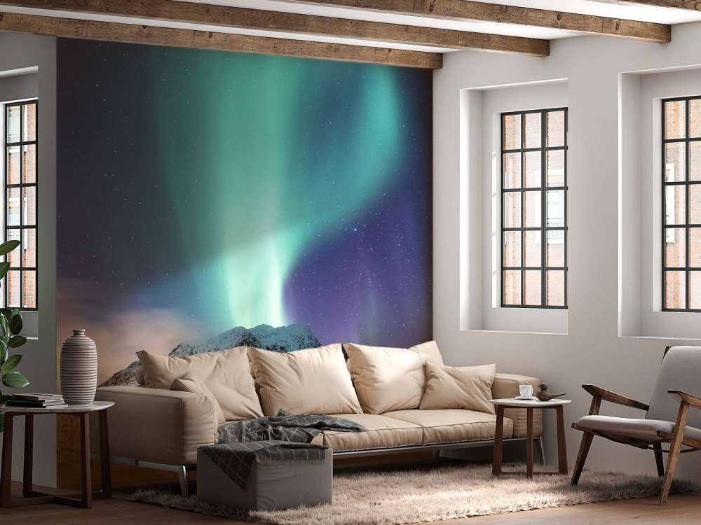 Noorderlicht met Verlichte berg