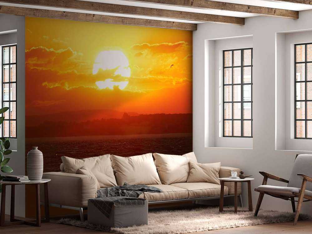 Prachtige zonsondergang bij een meer