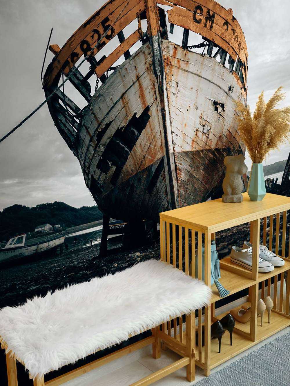 Oud roestig scheepswrak